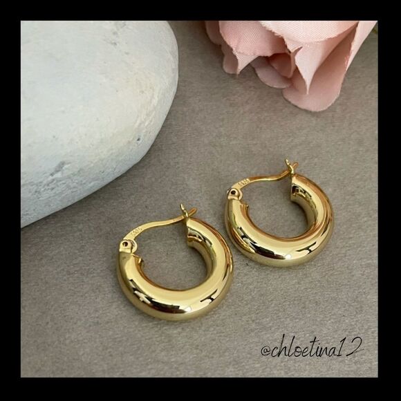 NEW 14k Gold Chunky Small Hoops - Picture 2 of 6